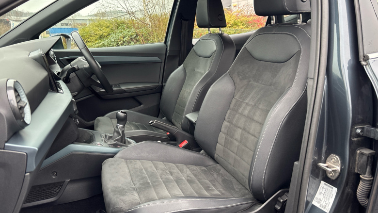 SEAT Arona 1.0 TSI 110 XPERIENCE Lux 5dr Petrol Hatchback